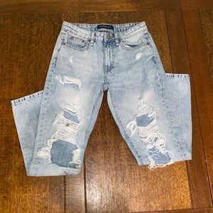 Aeropostale Boyfriend jeans. Size 00Reg.